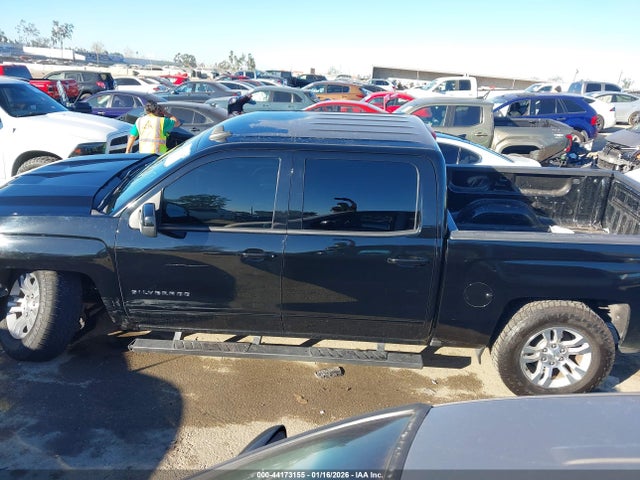Chevrolet Silverado 1500 1lt 2018 3GCUCRER0JG233913 Image 14