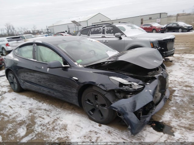 Продажа на аукционе авто 2021 Tesla Model 3 Long Range Dual Motor All-wheel Drive, vin: 5YJ3E1EB5MF993209, номер лота: 44173178
