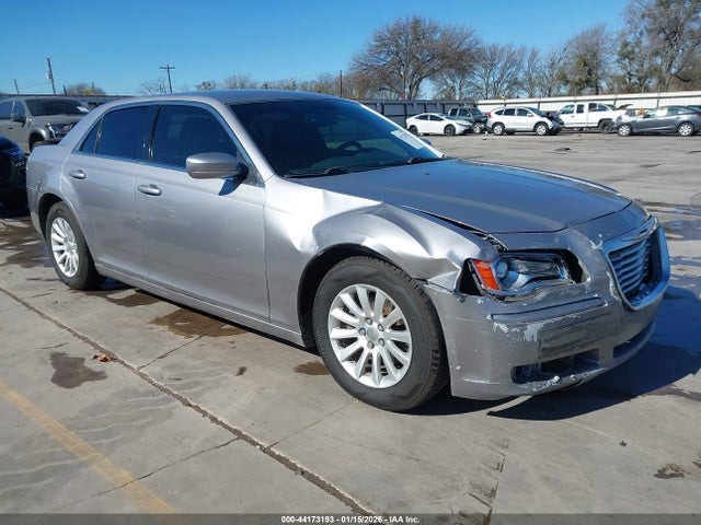 2014 CHRYSLER 300 2C3CCAAG9EH119033 Photo 0