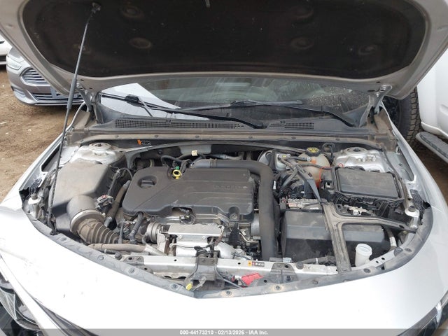1G1ZD5ST5NF117943 Chevrolet Malibu Fwd Lt