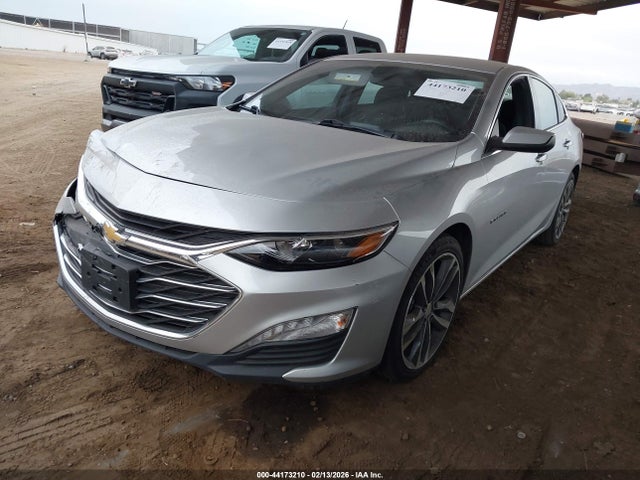 1G1ZD5ST5NF117943 Chevrolet Malibu Fwd Lt
