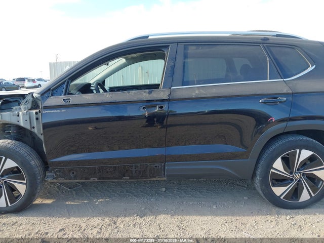3VVUX7B21RM018555 Volkswagen Taos 1.5t Se