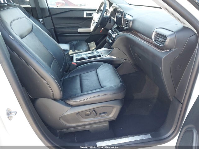 2023 FORD EXPLORER 1FMSK7FH4PGB67838 Photo 4