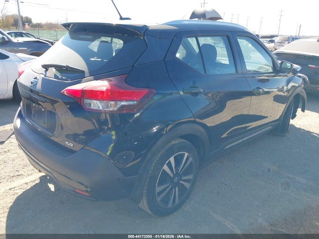 3N1CP5CU6KL568380 Nissan KICKS SR