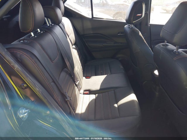 3N1CP5CU6KL568380 Nissan KICKS SR