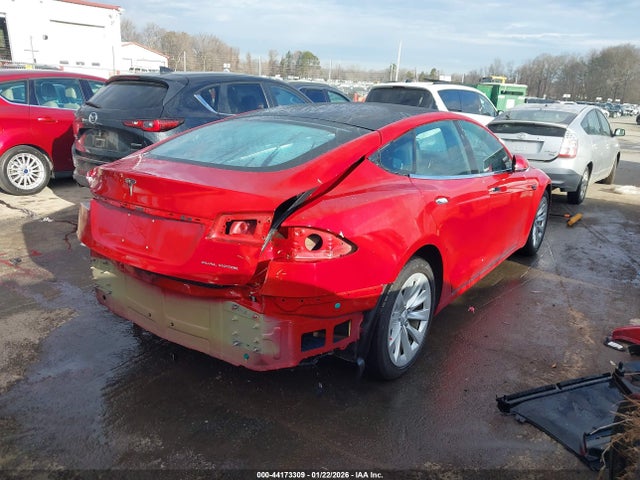 2019 TESLA MODEL S 5YJSA1E25KF335104 Photo 3