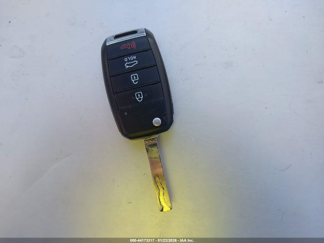KIA Optima Lx 2017 5XXGT4L33HG129153 Image 11