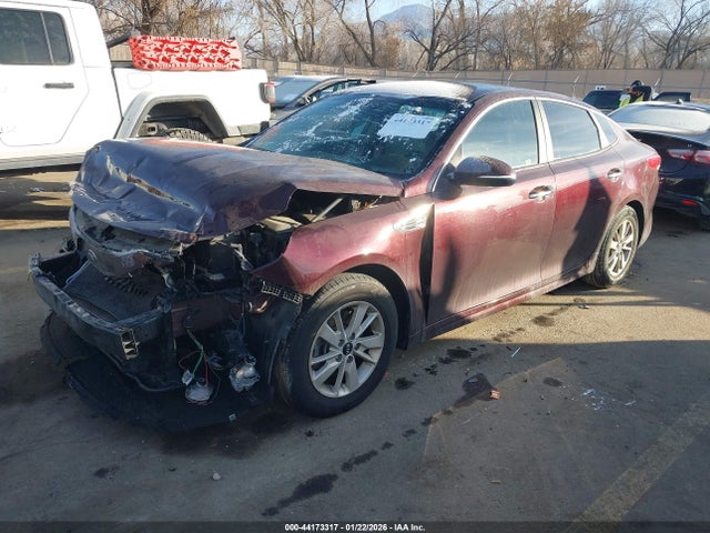 KIA Optima Lx 2017 5XXGT4L33HG129153 Image 2