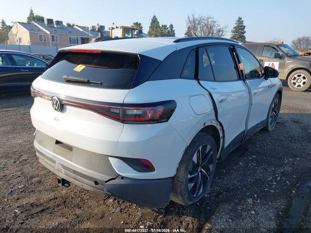 2021 VOLKSWAGEN ID.4 WVGTMPE21MP044621 Photo 3