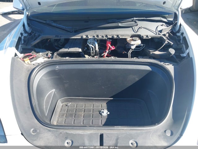 2022 TESLA MODEL Y 7SAYGDEF4NF558125 Photo 9