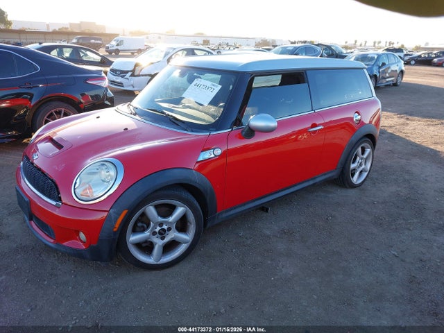 2008 MINI COOPER S CLUBMAN WMWMM33578TP88460 Photo 1