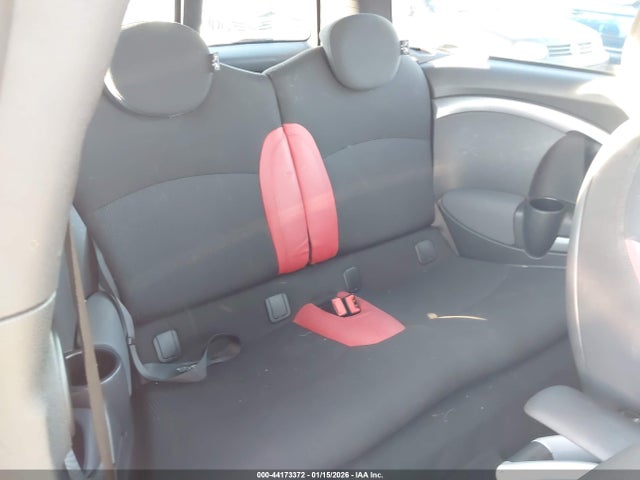 2008 MINI COOPER S CLUBMAN WMWMM33578TP88460 Photo 7