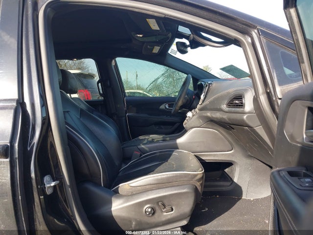 2022 CHRYSLER PACIFICA HYBRID 2C4RC1S72NR215908 Photo 4