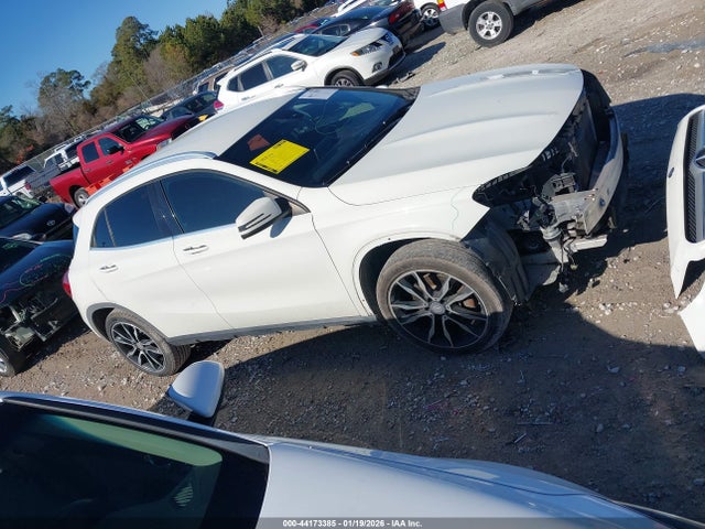 44173385 :رقم المزاد ، WDCTG4EB9GJ210217 vin ، 2016 Mercedes-benz Gla 250 مزاد بيع