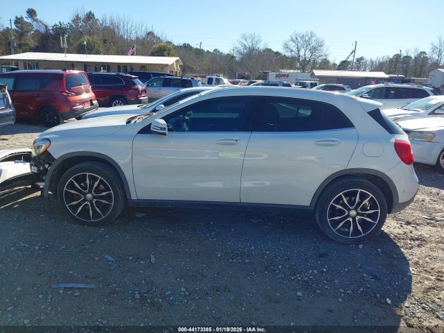 44173385 :رقم المزاد ، WDCTG4EB9GJ210217 vin ، 2016 Mercedes-benz Gla 250 مزاد بيع