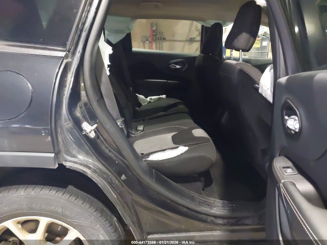 Jeep Cherokee Latitude 2014 1C4PJMCBXEW211811 Image 8