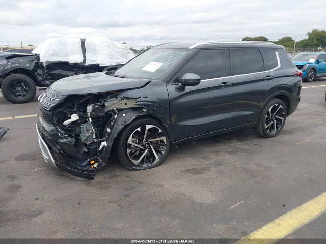 2024 MITSUBISHI OUTLANDER JA4J3WA88RZ077432 Photo 1