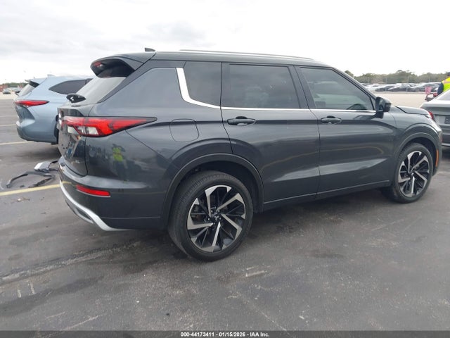 2024 MITSUBISHI OUTLANDER JA4J3WA88RZ077432 Photo 3