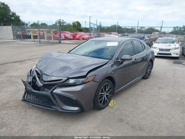 2023 Toyota Camry Se Hybrid მანქანა იყიდება აუქციონზე, vin: 4T1G31AK0PU606019, აუქციონის ნომერი: 44173427