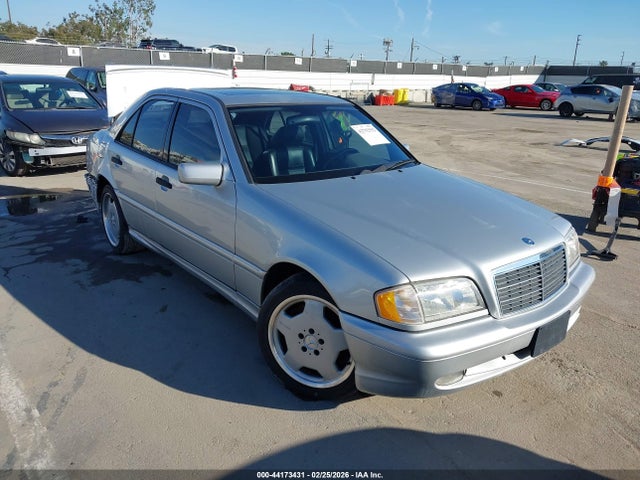 1999 MERCEDES-BENZ C 43 WDBHA33G3XF876044