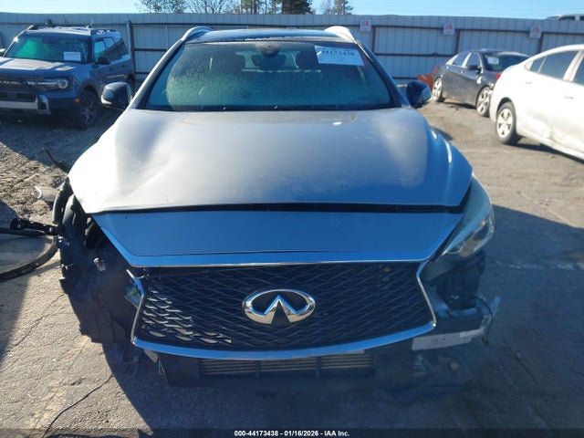 Aukcja sprzedaży 2017 Infiniti Qx30 Premium, vin: SJKCH5CR1HA022038, numer aukcji: 44173438