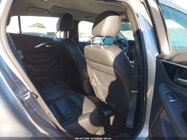 Aukcja sprzedaży 2017 Infiniti Qx30 Premium, vin: SJKCH5CR1HA022038, numer aukcji: 44173438