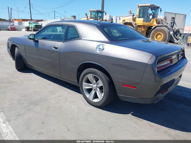 Продажа на аукционе авто 2016 Dodge Challenger Sxt, vin: 2C3CDZAG0GH280000, номер лота: 44173457