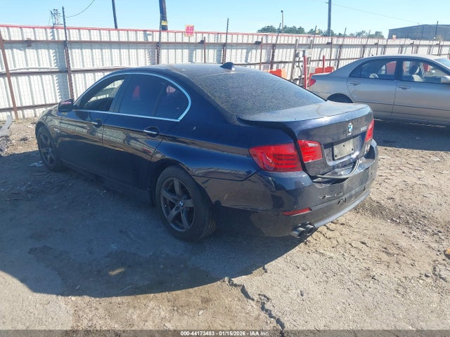 2013 BMW 528I WBAXG5C53DDY35780 Photo 2