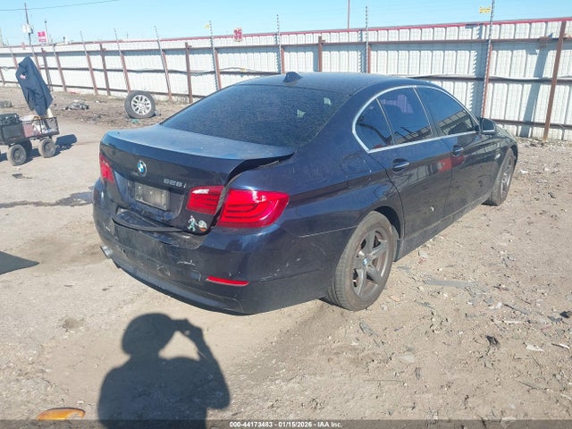 2013 BMW 528I WBAXG5C53DDY35780 Photo 3