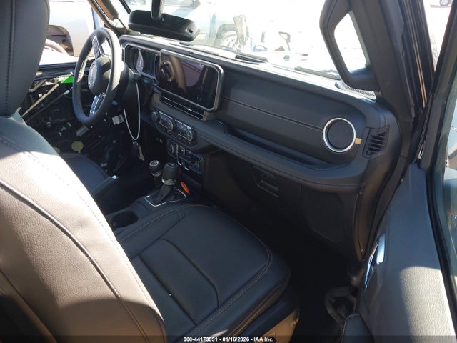 1C4PJXEN9SW620192 Jeep Wrangler 4-door Sahara 4x4