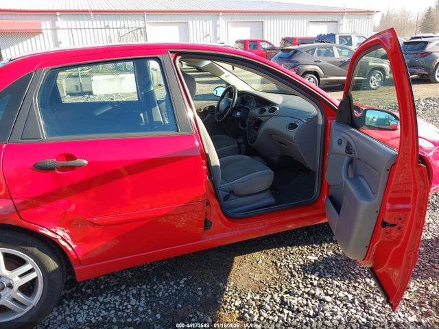 2003 FORD FOCUS 1FAFP34353W309417 Photo 4