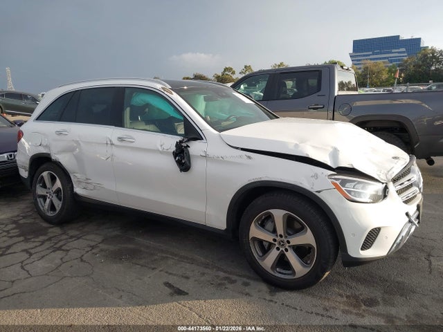 W1N0G8DB7NV397280 Mercedes-Benz Glc 300 Suv