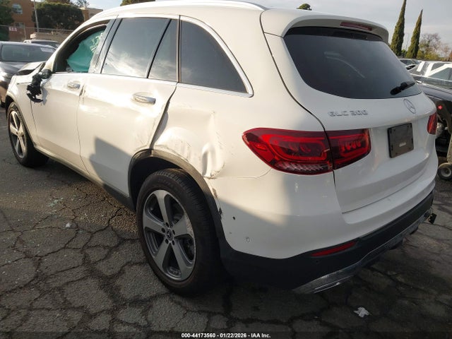 W1N0G8DB7NV397280 Mercedes-Benz Glc 300 Suv