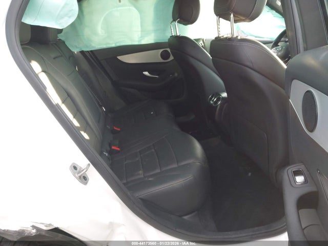 W1N0G8DB7NV397280 Mercedes-Benz Glc 300 Suv