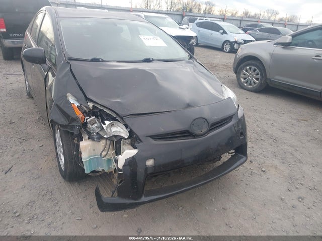 2010 Toyota Prius Iv მანქანა იყიდება აუქციონზე, vin: JTDKN3DU2A0137273, აუქციონის ნომერი: 44173575