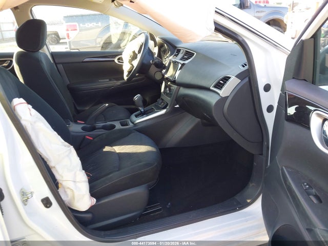 2019 NISSAN SENTRA 3N1AB7AP4KY457277 Photo 4