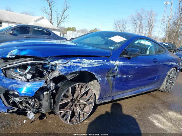 44173605 :رقم المزاد ، WBSAE0C00NCJ97896 vin ، 2022 Bmw M8 Competition مزاد بيع