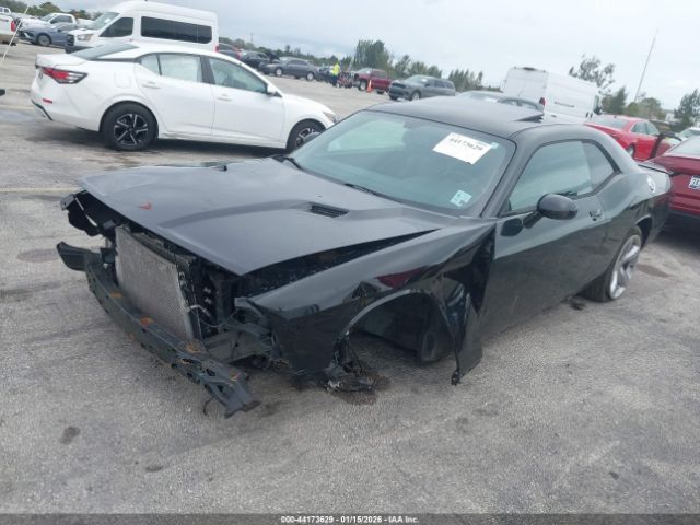 2013 DODGE CHALLENGER 2C3CDYBT8DH500842 Photo 1