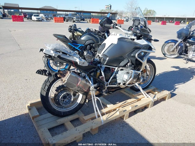 2017 BMW R1200 WB10A6102HZ656011 Photo 3
