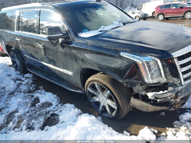 2018 CADILLAC ESCALADE ESV 1GYS4HKJXJR119635 Photo 0