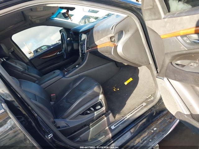 2018 CADILLAC ESCALADE ESV 1GYS4HKJXJR119635 Photo 4