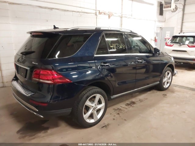 44173693 :رقم المزاد ، 4JGDA5HB8HA937181 vin ، 2017 Mercedes-benz Gle 350 4matic مزاد بيع