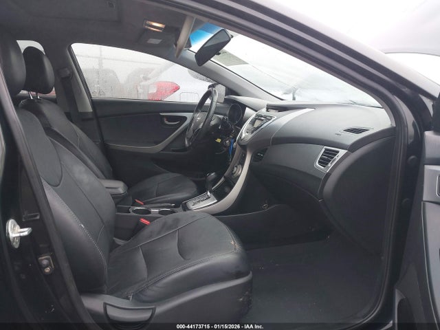 2011 HYUNDAI ELANTRA 5NPDH4AE0BH052293 Photo 4