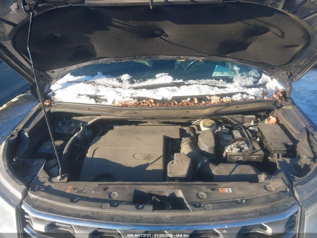 1FM5K8D89GGD08408 Ford EXPLORER XLT