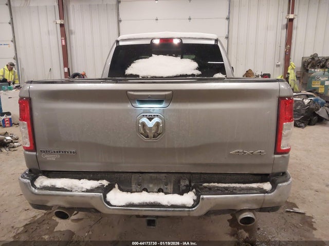44173730 :رقم المزاد ، 1C6SRFFM9NN288498 vin ، 2022 Ram 1500 Big Horn  4x4 5'7 Box مزاد بيع