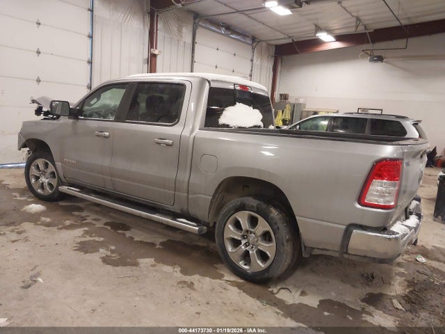 44173730 :رقم المزاد ، 1C6SRFFM9NN288498 vin ، 2022 Ram 1500 Big Horn  4x4 5'7 Box مزاد بيع