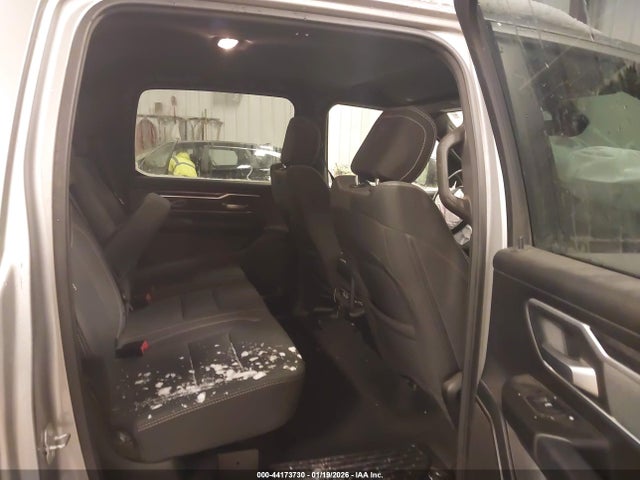 44173730 :رقم المزاد ، 1C6SRFFM9NN288498 vin ، 2022 Ram 1500 Big Horn  4x4 5'7 Box مزاد بيع