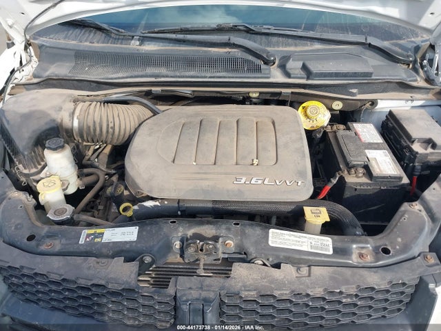 2C4JRGAG5ER401667 RAM Cargo Tradesman