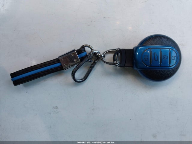 2019 MINI HARDTOP WMWXU1C51K2H73647 Photo 10