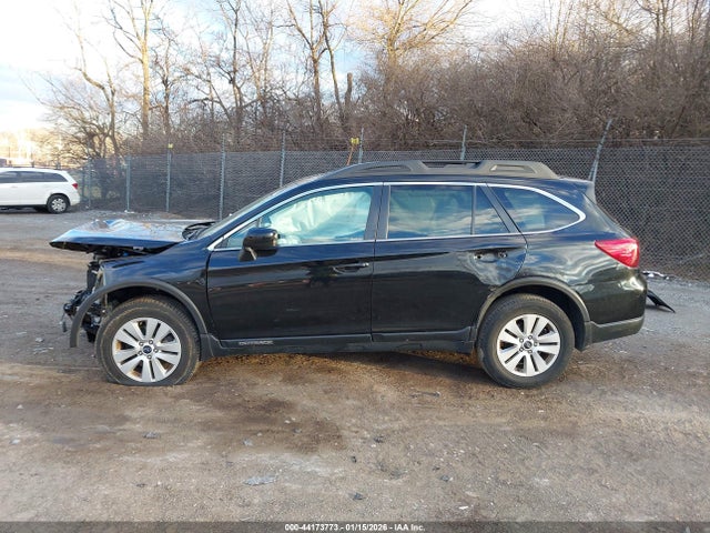 4S4BSADCXH3358337 Subaru Outback 2.5i Premium